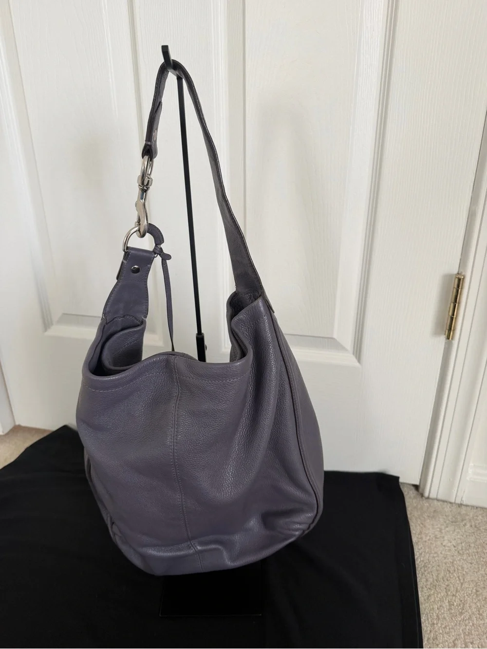 Coach Vintage Avery Park Purple Pebbled Leather Hobo Shoulder Bag Handbag F23309